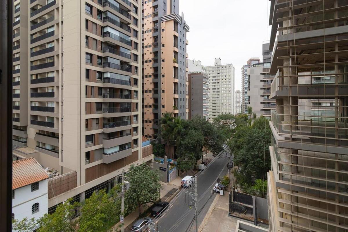 Apartment |metro Oscar Freire. Sao Paulo